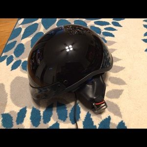Motorcycle Helmet like new size XS. DOT Approved.